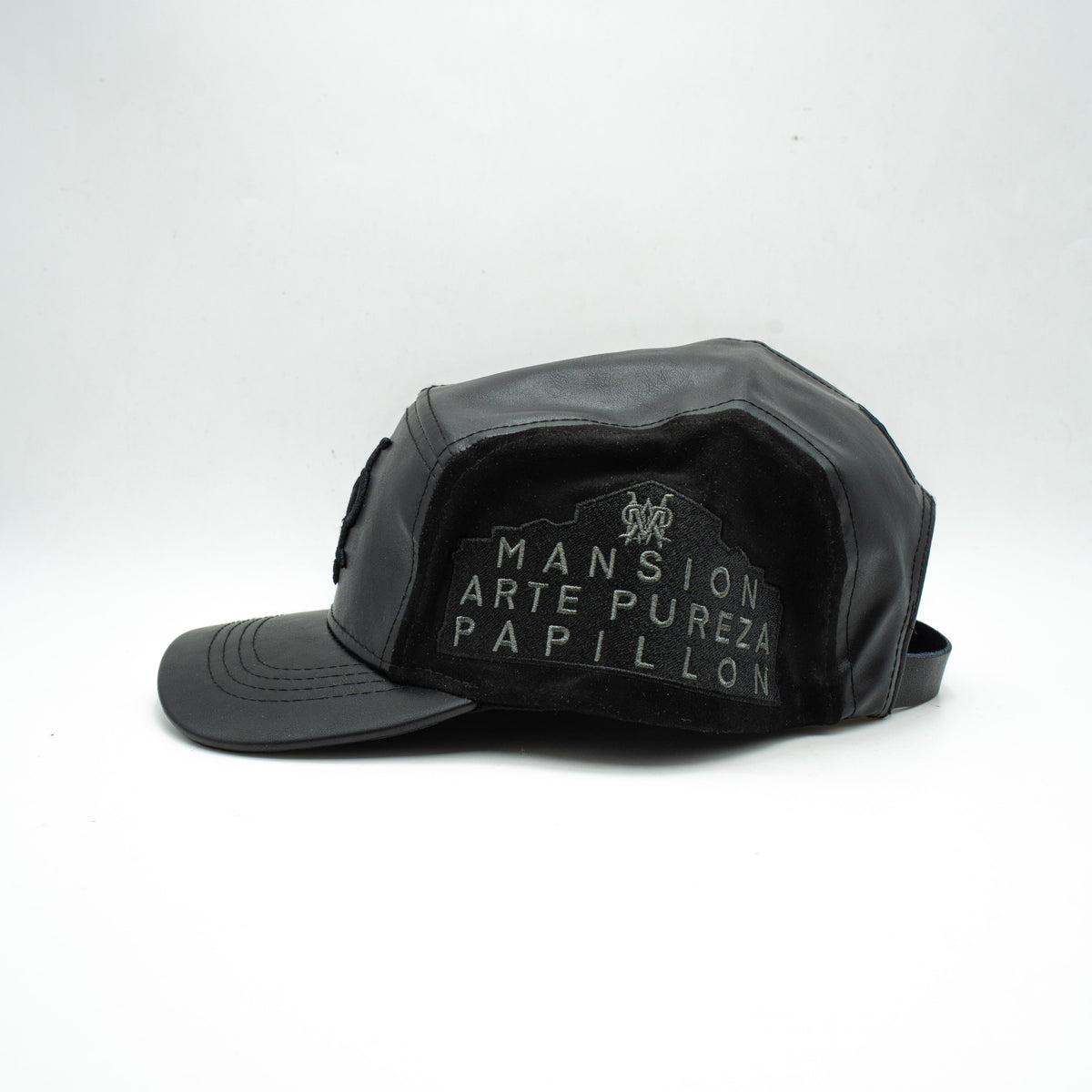Mansion Arte Lobo Cap