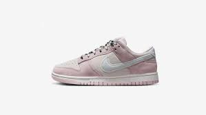 Nike Dunk Low LX Pink Foam