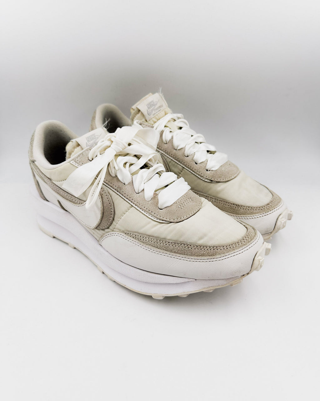 Nike LD Waffle sacai White Nylon