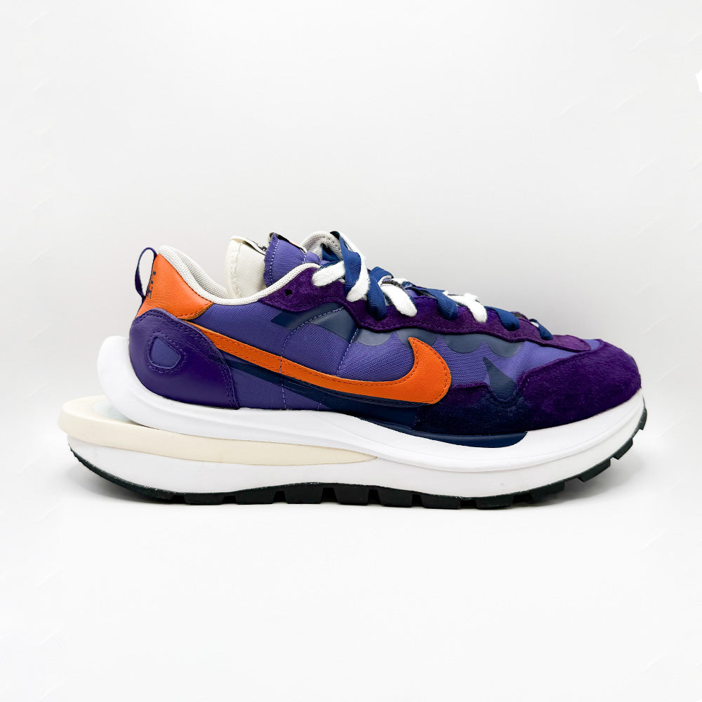 Nike Vaporwaffle sacai Dark Iris