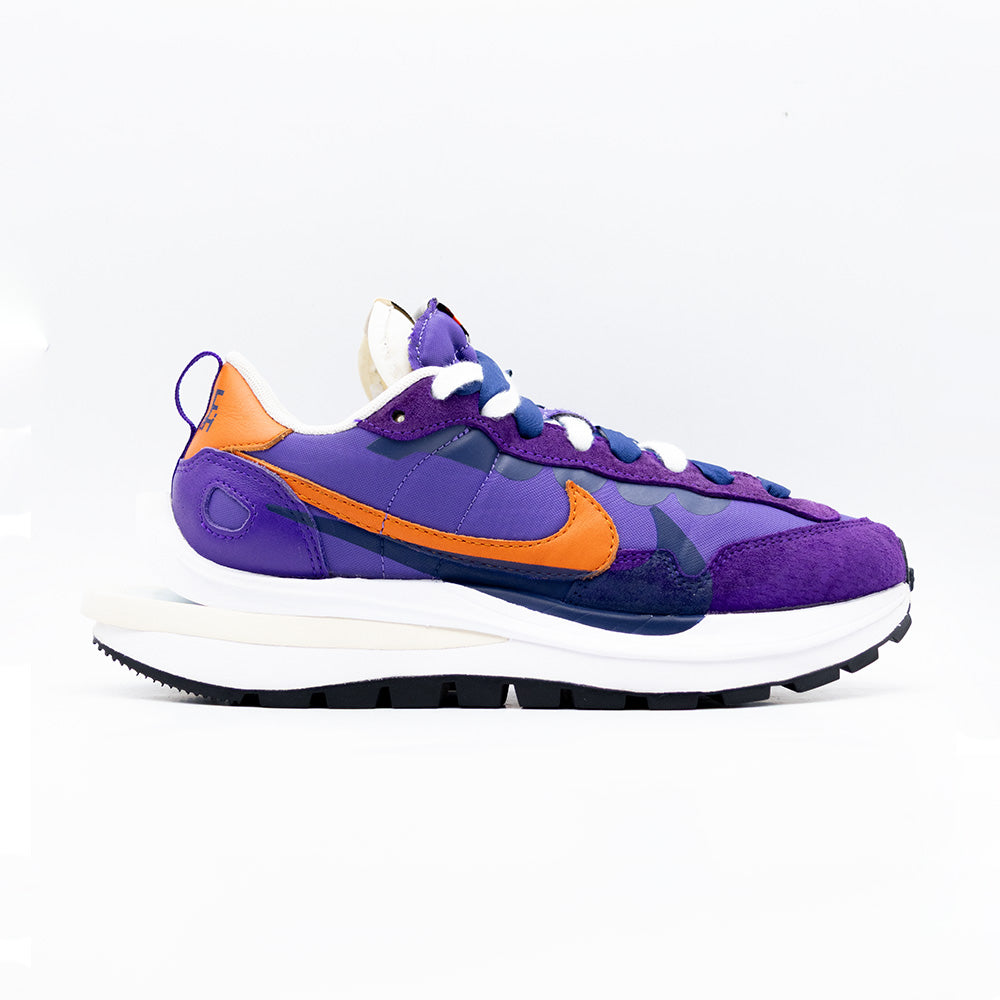 Nike Vaporwaffle sacai Dark Iris