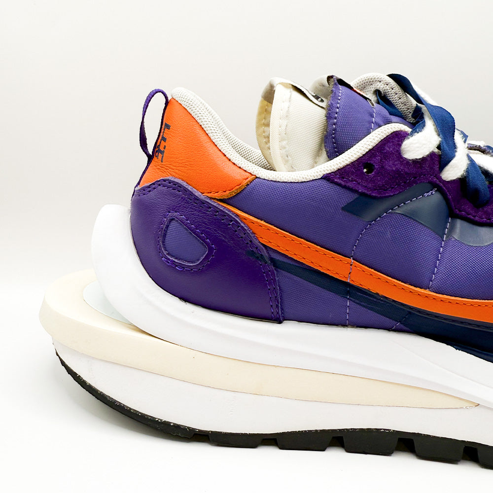 Nike Vaporwaffle sacai Dark Iris