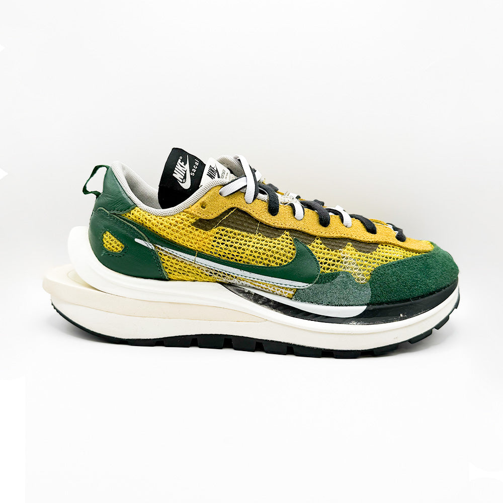 Nike Vaporwaffle sacai Tour Yellow Stadium Green