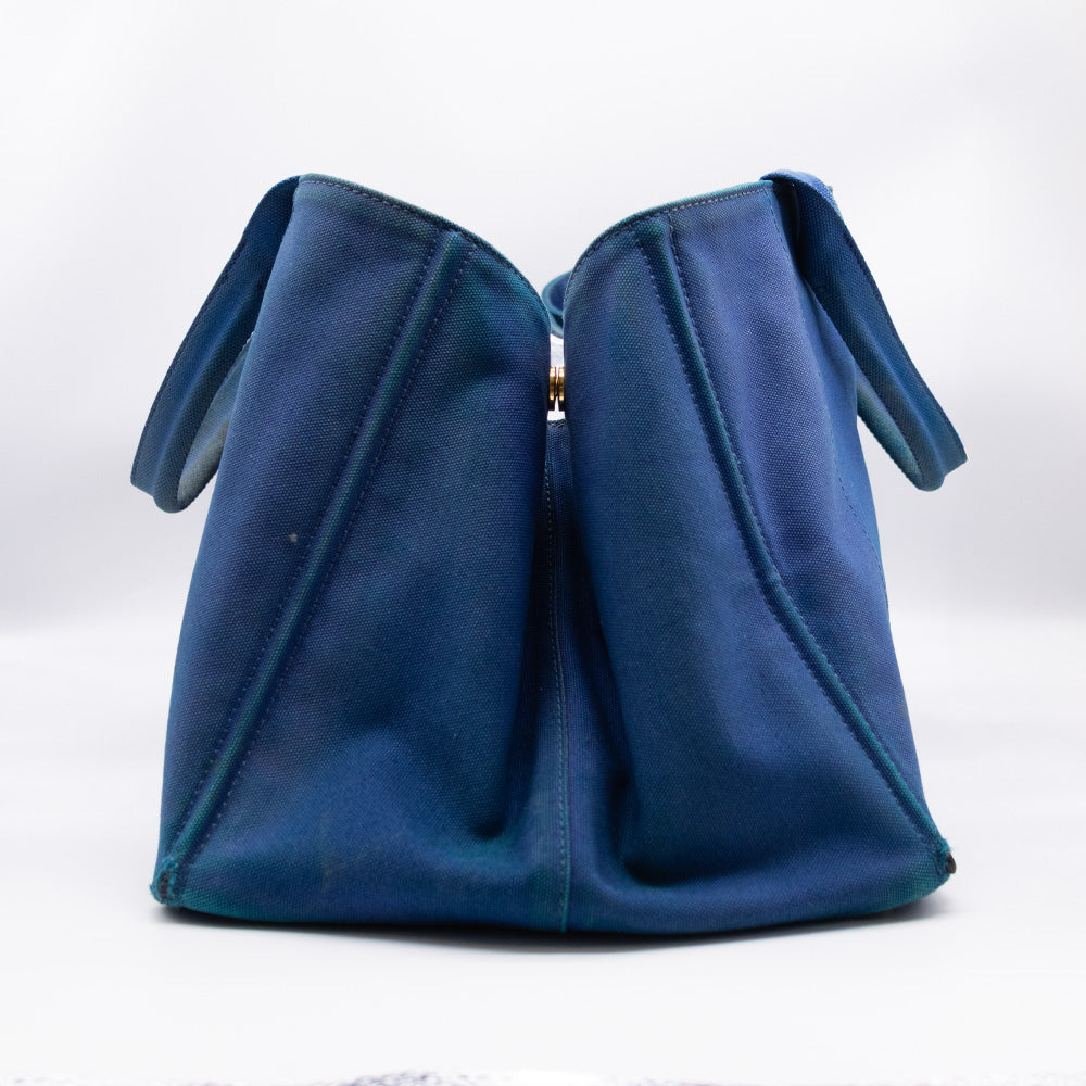 Prada Sac à main Canapa MM Bleu