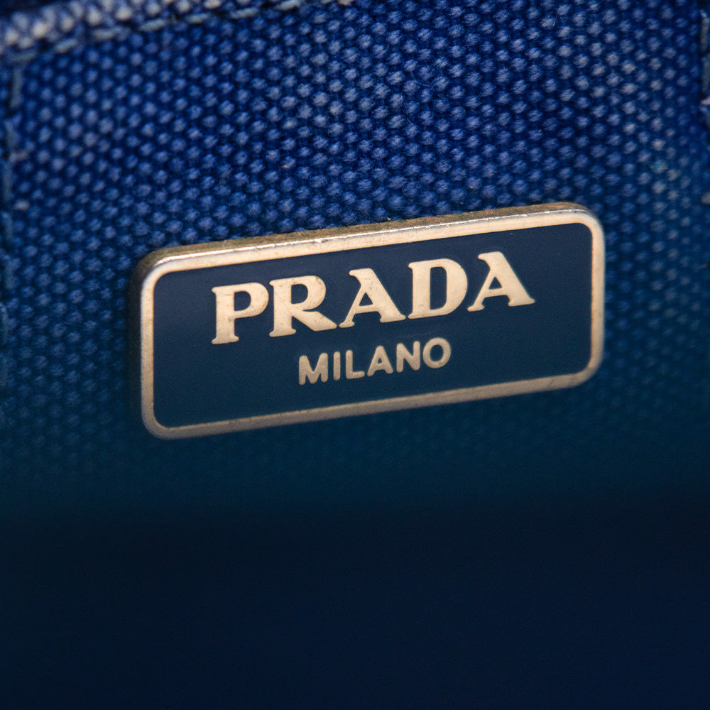 Prada Sac à main Canapa MM Bleu
