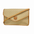 Sac à bandoulière Céline Macadam PVC marron, garnitures dorées